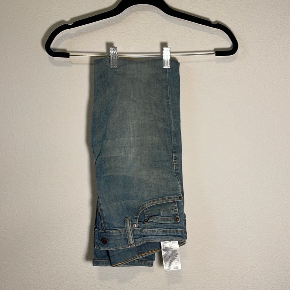 Levi’s Men medium wash skinny jeans 510 sz 31 x 30